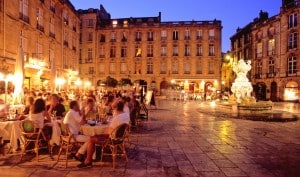 restaurant_by_night_bordeaux