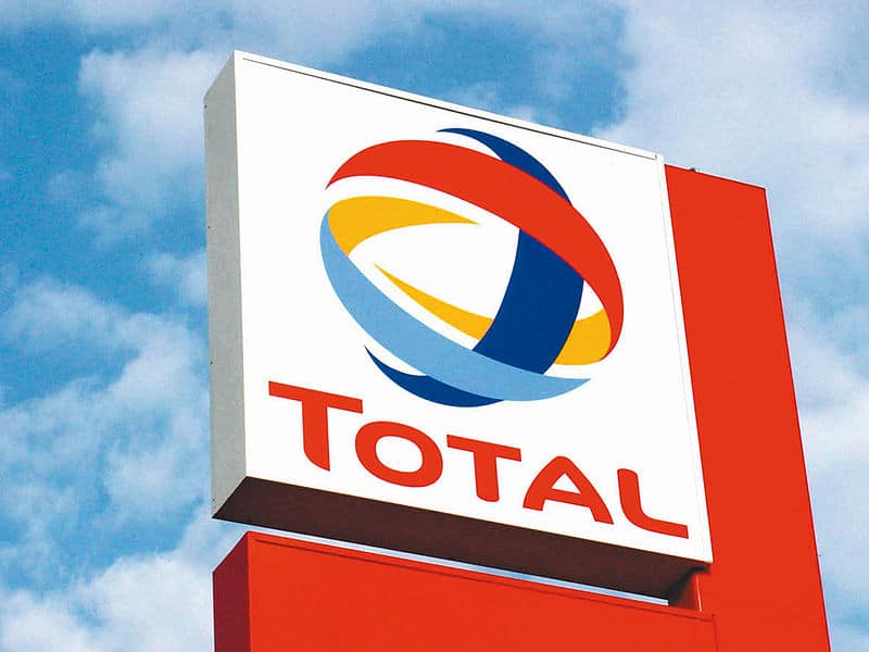 Quelle entreprise Total a-t-elle décidé de racheter ?