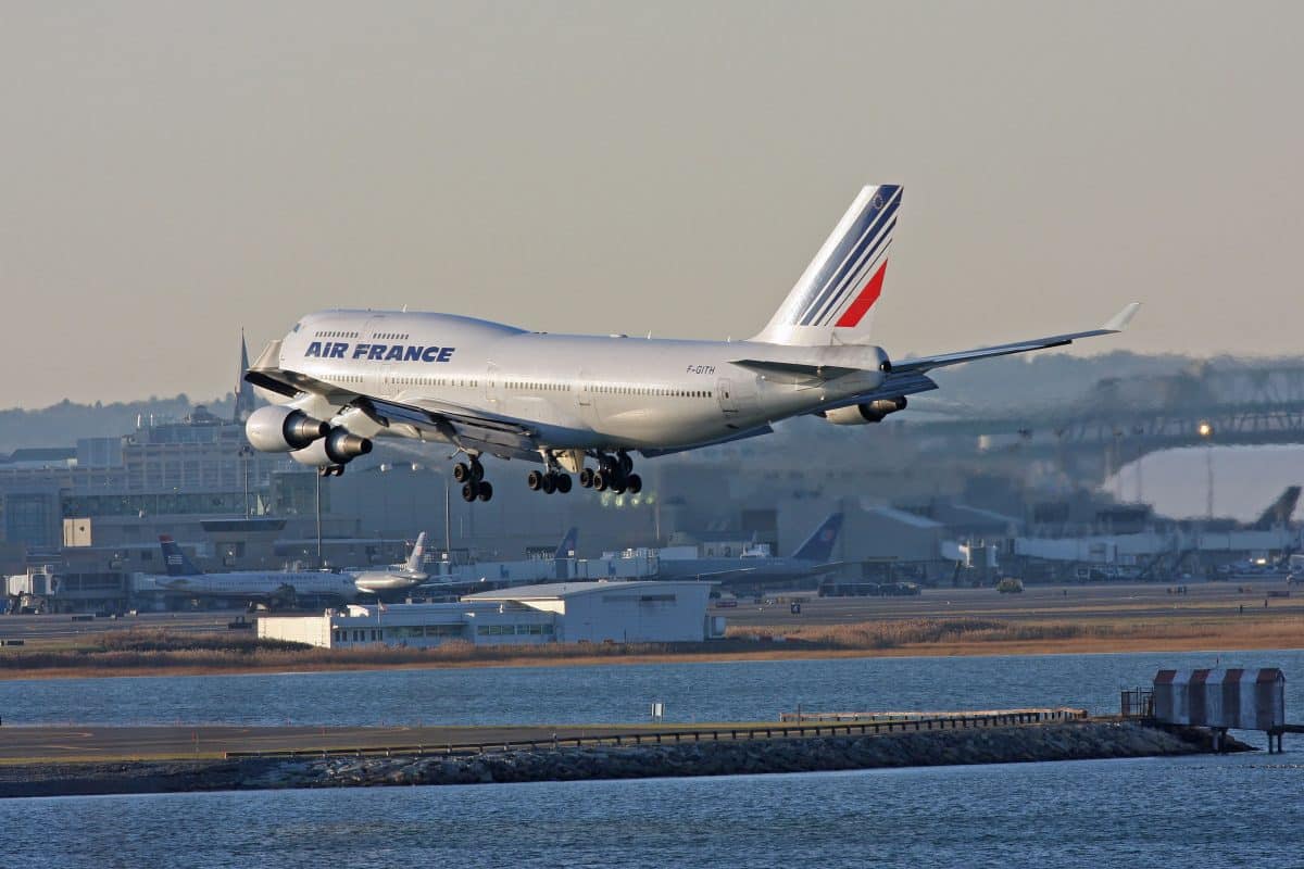 L'État n'a pas obtenu le droit d'aider financièrement Air France.