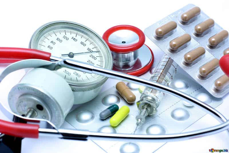 Combien de pays ont homologué le vaccin développé par le laboratoire américain Merck contre Ebola (Ervebo) ?