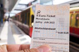 Le ticket mensuel à 9 €