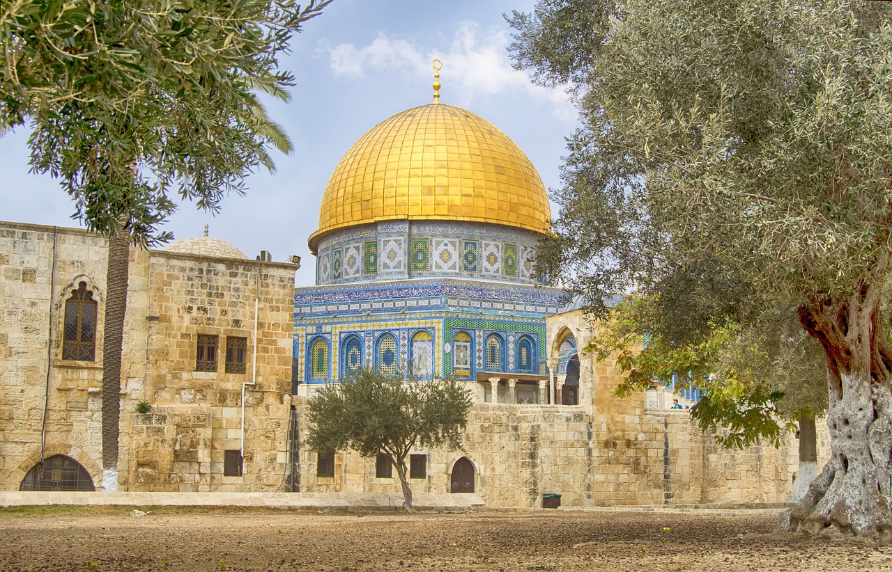 Comment s'appelle le Premier ministre israélien ? 