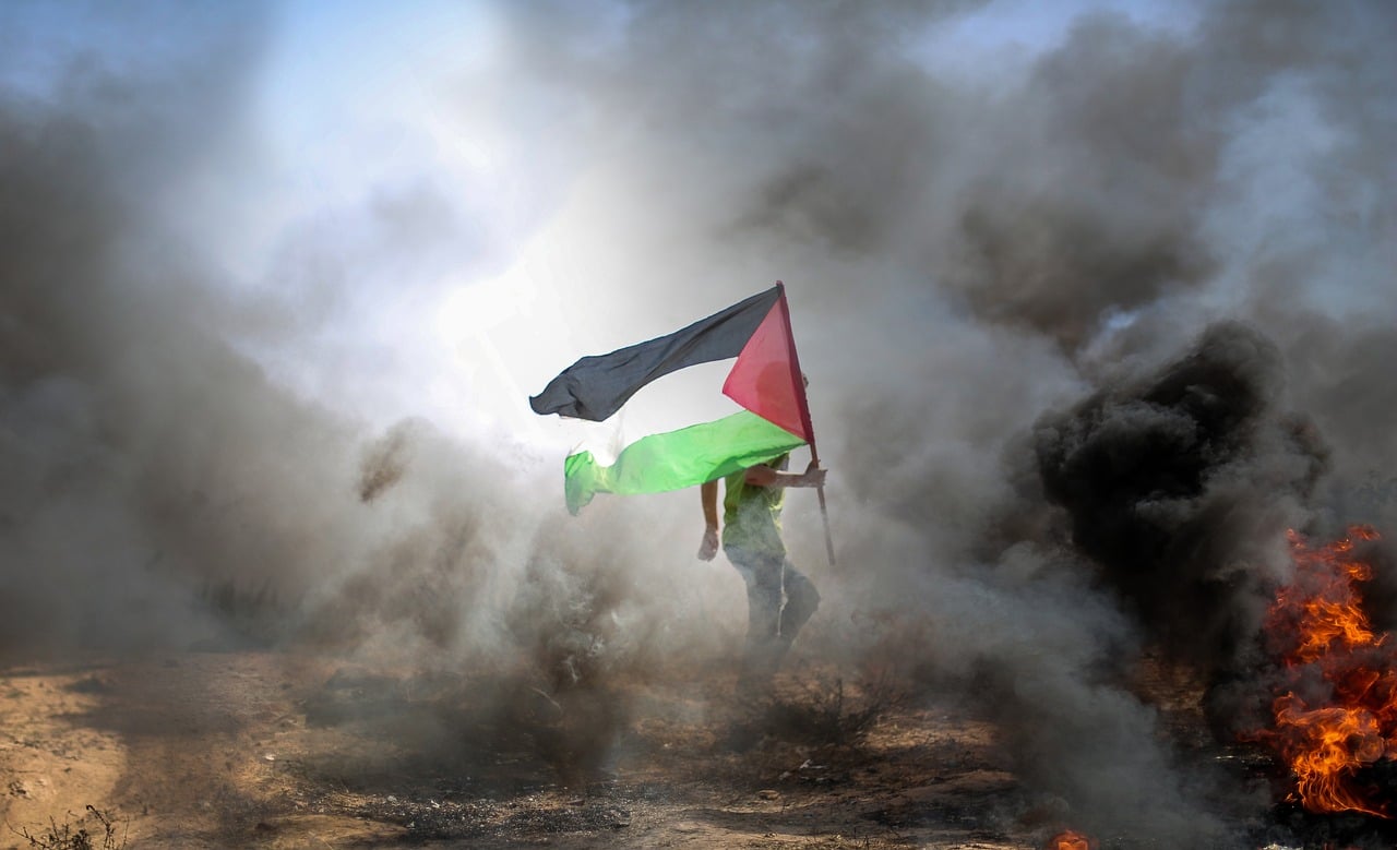 Quel pays a décidé de porter plainte devant la CIJ concernant les agissements d’Israël à Gaza ?